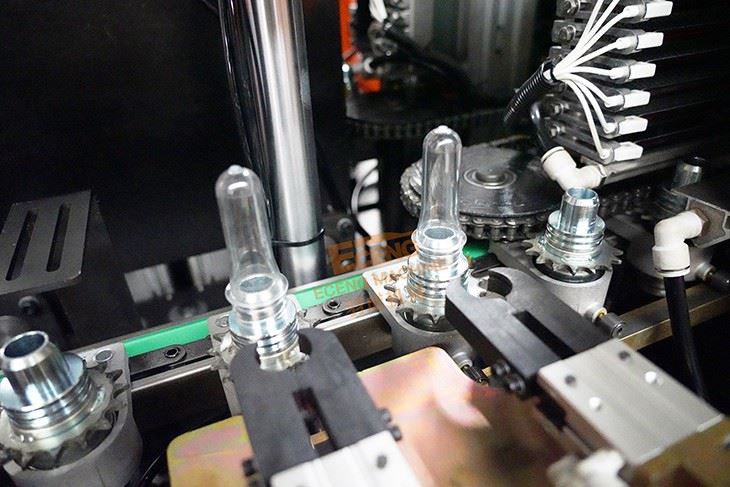 Plastic Small Bottle Making Machine 500ml